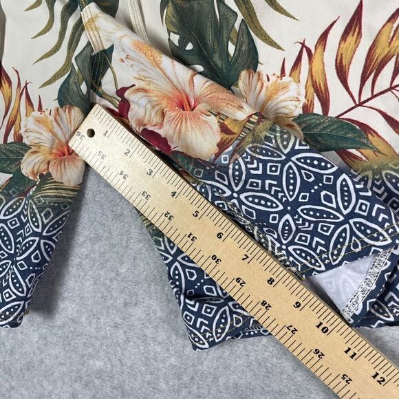 Vissla Board shorts Trunk Floral Shorts 33 - Picture 9 of 11